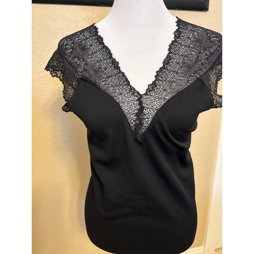 LC Couture Lace Stretch Ribbed Knit Top, M/L‎